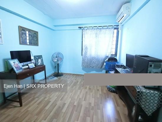 Blk 126 Yishun Street 11 (Yishun), HDB 4 Rooms #213378711